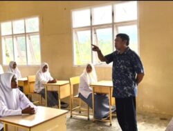 Kadisdik Minta Guru dan Tendik Tetap Bersyukur Meski Ditempatkan di Sekolah Terpencil