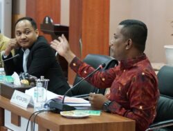 Ketua DPRA Walk Out Seminar Uji Publik Rancangan UU Revisi UUPA