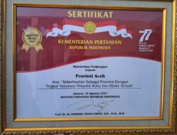 Raih Predikat Terbaik Vaksinasi PMK, Provinsi Aceh dapat Award dari Kementan RI