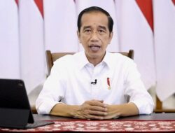 Jokowi Janji Pertimbangkan Kapitan Banau Jadi Pahlawan Nasional