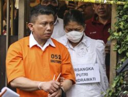 Putri Candrawathi Disebut Pinjam Nama Ajudan untuk Buka Rekening