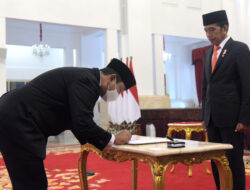Presiden Jokowi Lantik Hendrar Prihadi Jadi Kepala LKPP