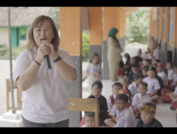 Acer Beri Bantuan Laptop Kepada Sejumlah Sekolah di Indonesia