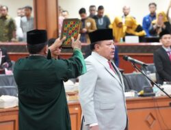 Teuku Raja Keumangan Resmi Jabat Wakil Ketua DPR Aceh
