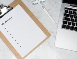 7 Tips Agar CV Kamu Dilirik Perusahaan, Simak Gaes!