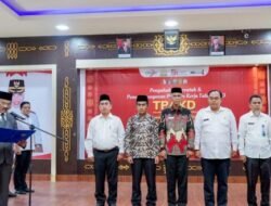 Gubernur Kukuhkan Tim Percepatan Akses Keuangan Daerah Lima Kabupaten