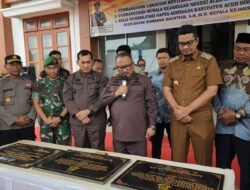 Kajati Resmikan Tiga Pembangunan di Singkil