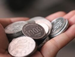 Konsumen Berhak Menolak Jika Uang Kembalian Diganti Permen
