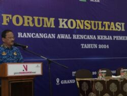 Asisten Sekda Buka Forum Konsultasi Publik