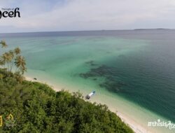 Eksotisme Pulau Banyak Dari Atas Mercusuar