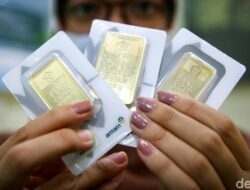 Harga Emas Hari Ini Naik Tajam