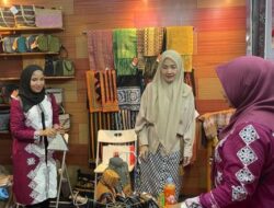 Produk Kerajinan Aceh Laris Manis di Expo Nasional Dekranas