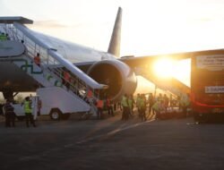 Jemaah Haji Aceh Kloter Pertama Diberangkatkan ke Arab Saudi