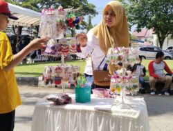 Bisnis Rajut Rumahan, Pelaku UMKM Ita Souvenir Hasilkan Ragam Produk Rajut