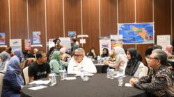 Sekretaris Daerah Aceh, Bustami, SE, M.Si, saat menghadiri pembukaan kegiatan Koordinasi Learning Event Praktik Baik Perlindungan Anak tahun 2022-2023 di Hotel Ayani, Banda Aceh, Rabu, (7/6/2023).