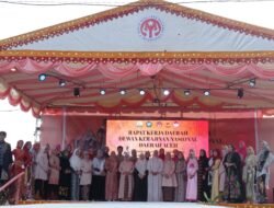 Peragaan Busana Warnai Rakerda Dekranasda Aceh