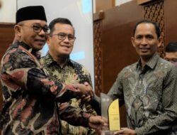 Pemkab Aceh Selatan Terima Penghargaan Penurunan Stunting