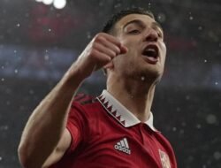 MU Resmi Tambah Kontrak Diogo Dalot