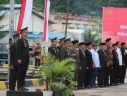 Hadiri Peringatan HUT Bhayangkara ke 77, Dandim 0107/Asel Berikan Surprise Kepada Kapolres