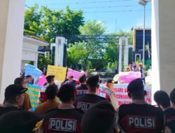 Pendemo Kecewa, Kadis ESDM Tak ada di Kantor