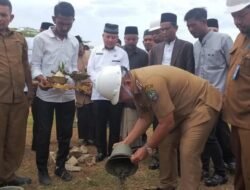 Pj Bupati Abdya Minta Pembangunan Masjid RSUD Tengku Peukan Rampung Akhir Tahun