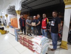 PMI Banda Aceh Salurkan Bantuan Masa Panik untuk Korban Kebakaran di Lueng Bata