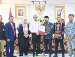 DPRA Serahkan Nama Tujuh Komisioner KIP Aceh ke KPU RI