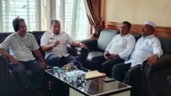 Pj Bupati Muhammad Iswanto memberikan arahan terkait persiapan peserta MTQ Aceh Besar di Kantor Dinas Syariat Islam Aceh Besar, Kota Jantho, Rabu (20/9/2023).