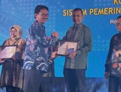 Pemerintah Aceh Raih Dua Penghargaan Terbaik I Implementasi SPBE