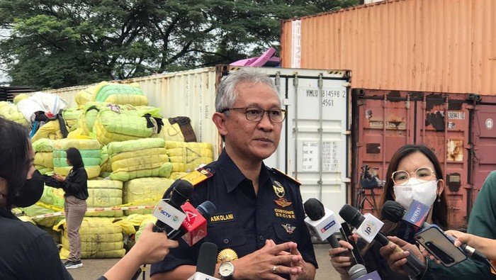 Direktur Jenderal Bea Cukai Askolani [detik.com]