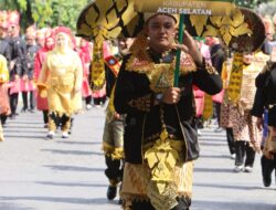 Meriahkan PKA Ke 8, Kontingen Aceh Selatan Tampilkan Tarian Putroe Pala