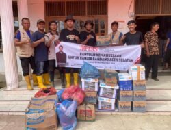 Inpersi Aceh Selatan Salurkan Bantuan dan Bersihkan Rumah Korban Banjir Bandang