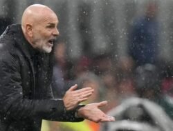 Pioli: Wajar Fans Menyoraki Milan