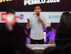 Gibran: Yang Lain Bawa Contekan saat Debat, Saya Harus Ngafal