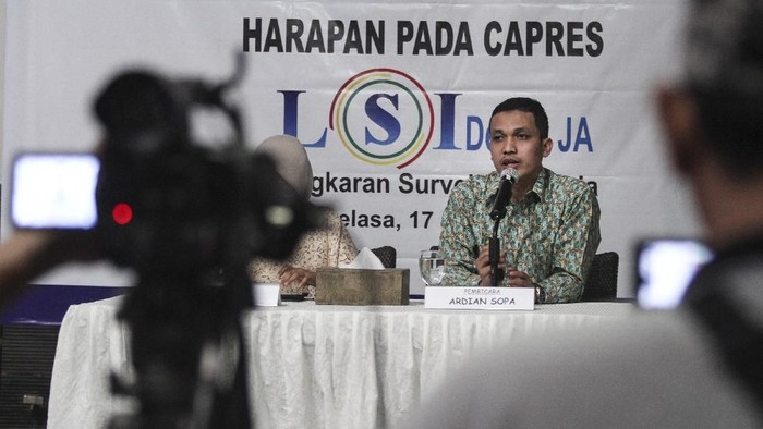 Peneliti LSI Denny JA, Ardian Sopa (Foto: Dok. Antara Foto/Dhemas Refiyanto)