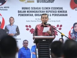 Humas harus Jadi Jembatan untuk Bangun Suasana Kondusif antara Lembaga dengan Publik