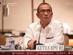 KPU Melarang Paslon Bawa APK saat Debat