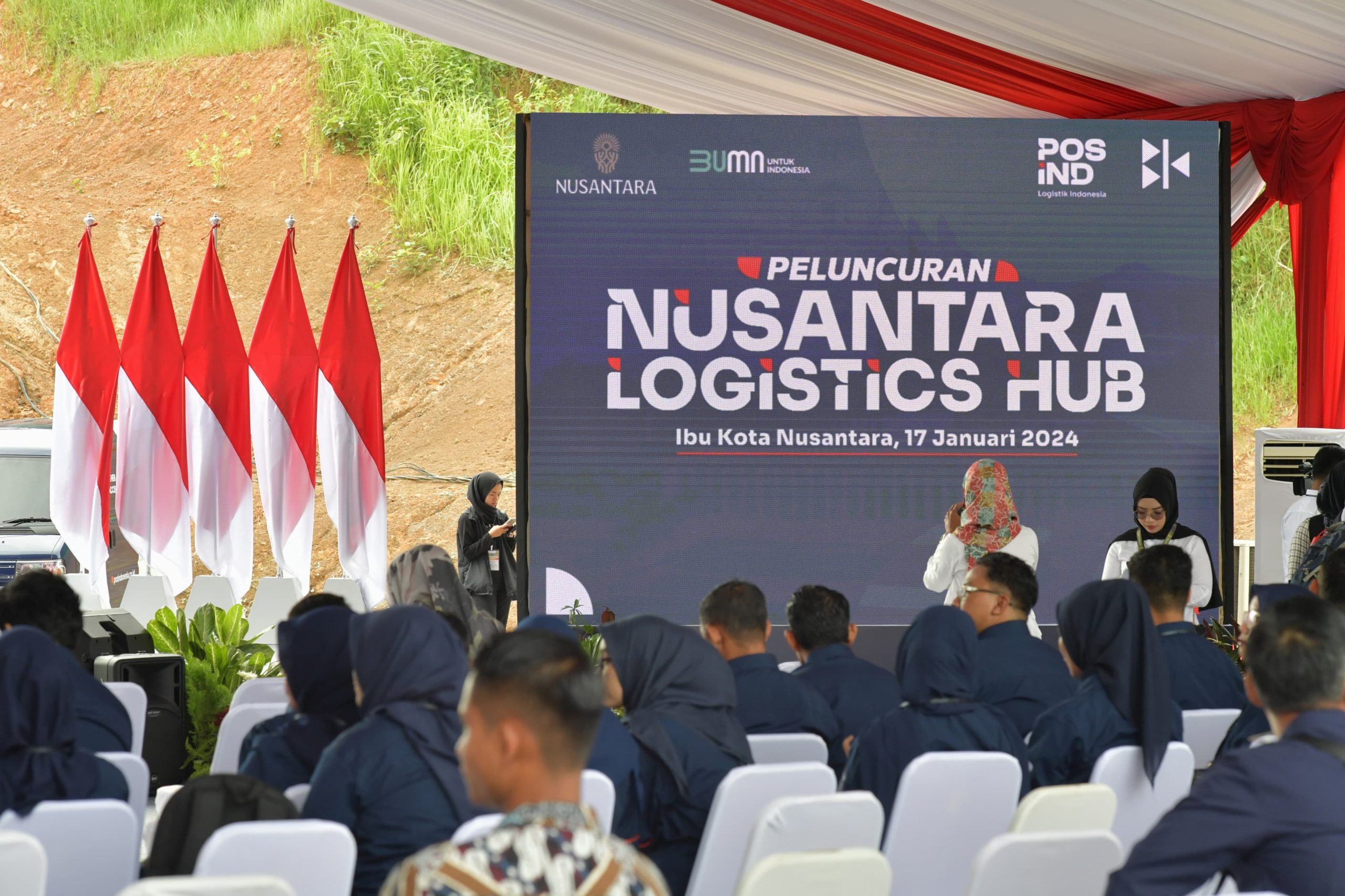 Pos Indonesia sedang melakukan gladi bersih dalam rangka Groundbreaking Nusantara Logistic Hub di kawan Ibu Kota Nusantara, Rabu (17/1/2024). Foto: InfoPublik/Amiri Yandi