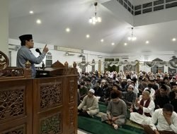 Buka Paket Subuh Tarbawi-Wasathi, Rektor UIN Ar-Raniry Ingatkan Mahasiswa Jangan Lalai