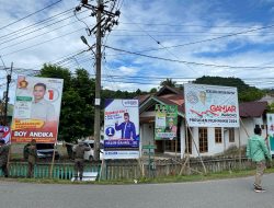 Panwaslih Aceh Selatan Tertibkan APK Caleg yang Melanggar Aturan