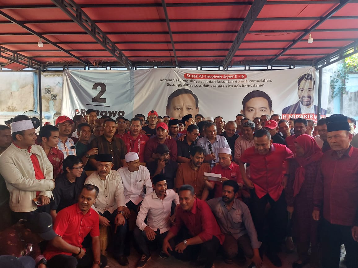Partai Aceh dan Komite Peralihan Aceh (KPA) seluruh daerah mendeklarasikan dukungan terhadap calon presiden dan wakil presiden, Prabowo Subianto-Gibran Rakabuming Raka pada Pilpres 2024.
