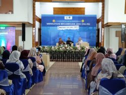 Teknologi menjadi Kemudahan dan Tantangan Bagi Masyarakat Modern
