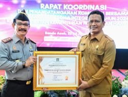 Pemkab Aceh Besar Terima Penghargaan dari Kemenkumham Wilayah Aceh