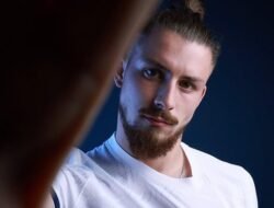 Sah! Tottenham Dapatkan Radu Dragusin