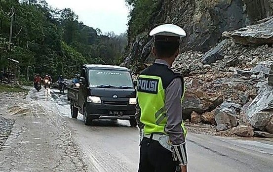Ilustrasi jalan lintas Sumatera. (Foto: Dok Polres Kampar)