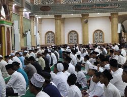 Masyarakat di Aceh Barat Sujud Syukur atas Kemenangan Prabowo-Gibran