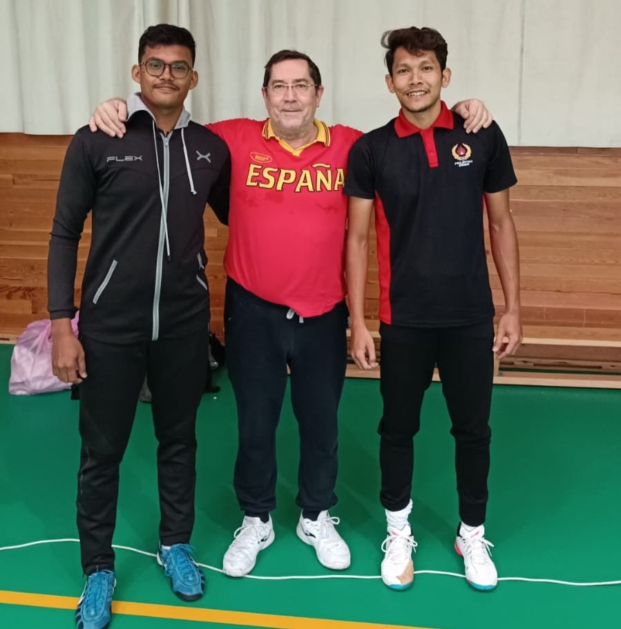 Dua atlet anggar binaan Ikatan Anggar Seluruh Indonesia (IKASI) Aceh dan Komite Olahraga Nasional Indonesia (KONI) Aceh, diudang secara resmi untuk mengikuti Training Camp (TC) oleh Real Federación Española de Esgrima (RFEE) atau Federasi Anggar Kerajaan Spanyol, di Kota Madrid, Spanyol.