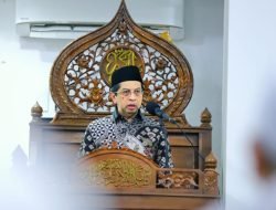 Irjen Kemenag RI Salat Tarawih dan beri Ceramah di Masjid UIN Ar-Raniry