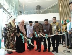 Ketua TP PKK Aceh Hadiri Soft Opening Gedung Landmark BSI
