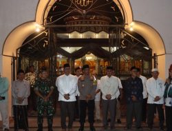 Kapolres Aceh Selatan Turut Semarakkan Pawai Takbir Keliling Bersama Forkopimda